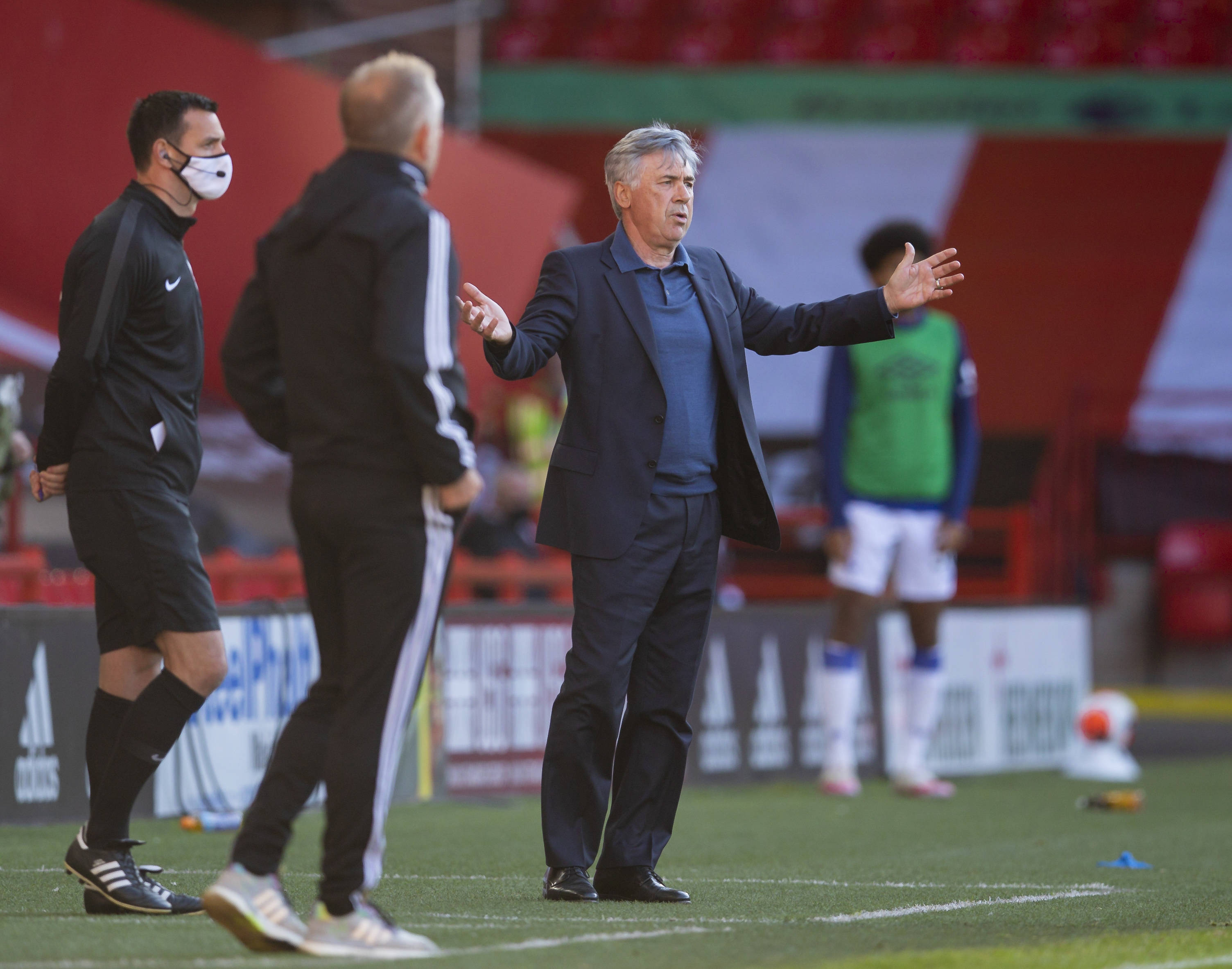 当他看到 当他看到