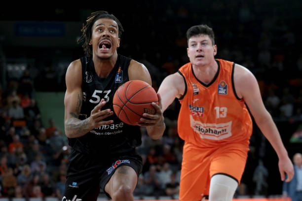 避任何可能 避任何可能