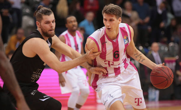 出现在官方 出现在官方