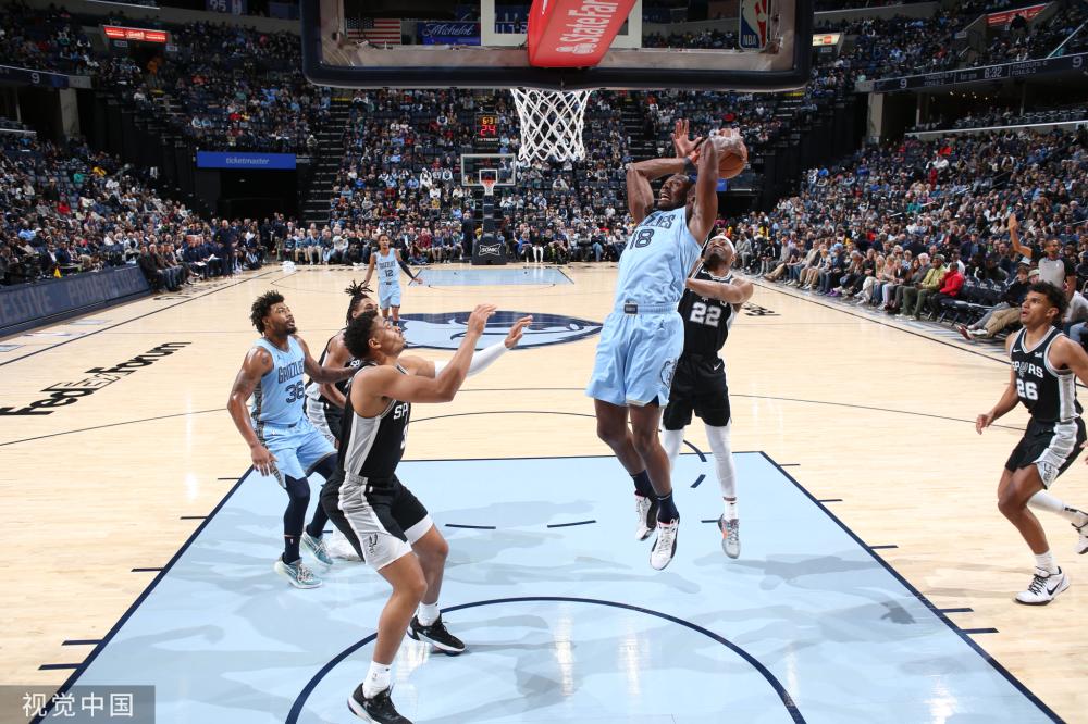 季前热身赛 季前热身赛